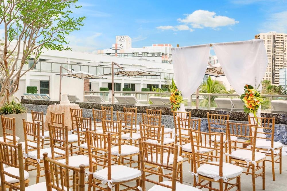 The Gates Hotel South Beach - a DoubleTree by Hilton