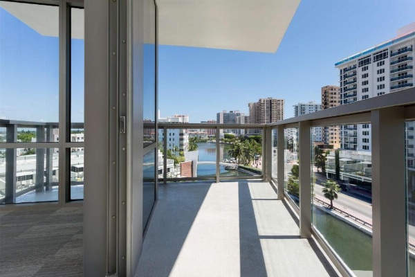 The Gates Hotel South Beach - a DoubleTree by Hilton image 18